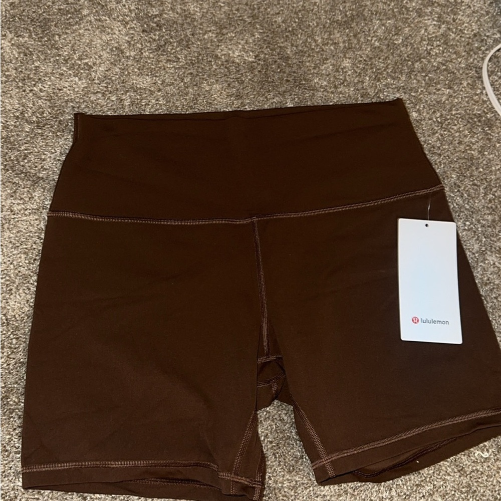 lululemon athletica Women's “JAVA” shorts